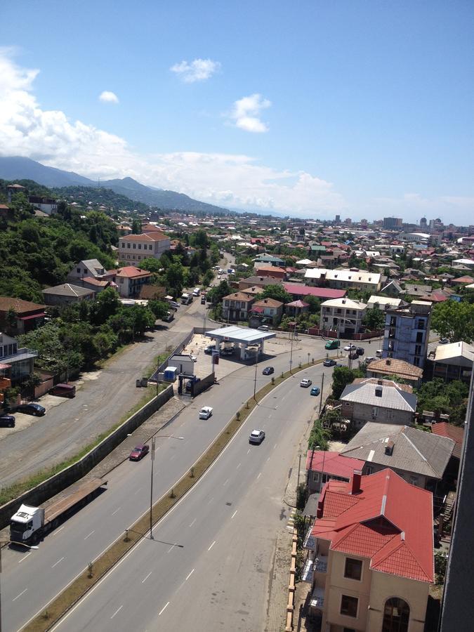 Nodari Batumi Bagian luar foto